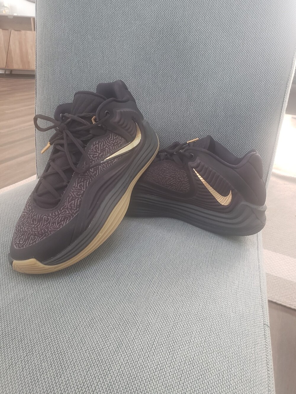 Nike Mens Giannis Freak 7 Basketball Shoes